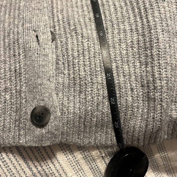NWT OLD NAVY SoSoft Collared Cardigan Sweater Color: Heather Gray SIZE XX-LARGE - Picture 9 of 10